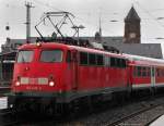 110 436-3 ist mit der RB aus Dillenburg in Gieen angekommen und wechselt gleich als Verstrkerzug auf die RB30.
