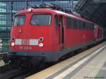Da steht 110 320-9 mit dem DGB Streiksonderzug nach Nrnberg im Berliner Hbf.