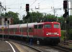 verkehrsrot/158992/110-425-6-faehrt-mit-der-rb 110 425-6 fhrt mit der RB 68 nach Rheine zur Bereitstellung in Mnster (Westfalen) Hbf ein. August 2010