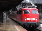 Mit dem RE 99 nach Siegen steht 110 435-5 in Frankfurt (Main) Hbf bereit.