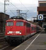 RE 11596 wird von 110 497-5 aus Dsseldorf nach Aachen gezogen. Mrz 2010