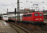 110 200-3 zieht den Leerpark vom ICE Ersatzzug aus Bremen ins BW Hannover.