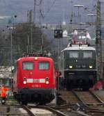 141 366-5 fhrt an E40 128 bei der Lokparade in Koblenz Ltzel vorbei.