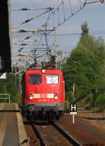 110 284-7 beim Umsetzten im Potsdam Hbf. September 2010