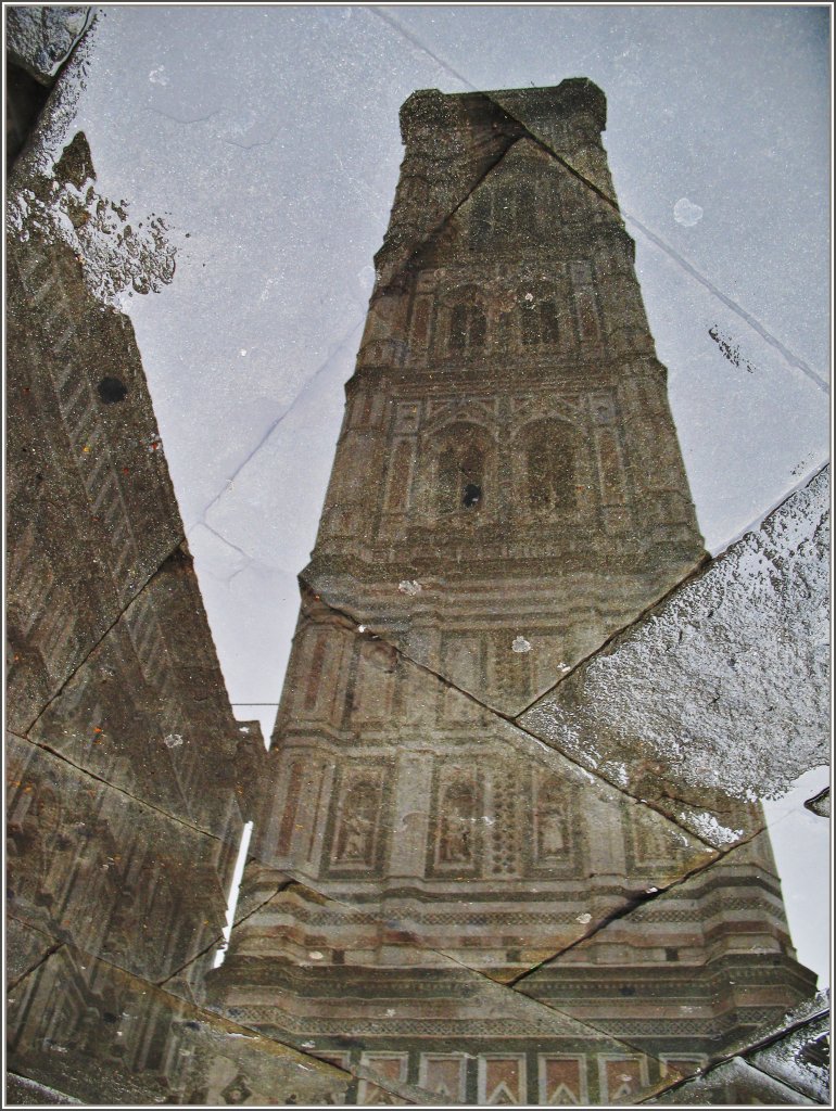 Am 14.11.2007 gab es in Firenze kein gutes Fotowetter.So machte ich aus der Not eine Tugend und fotografierte Wasserpf�tzen und die darin sich spiegelten Sujet.