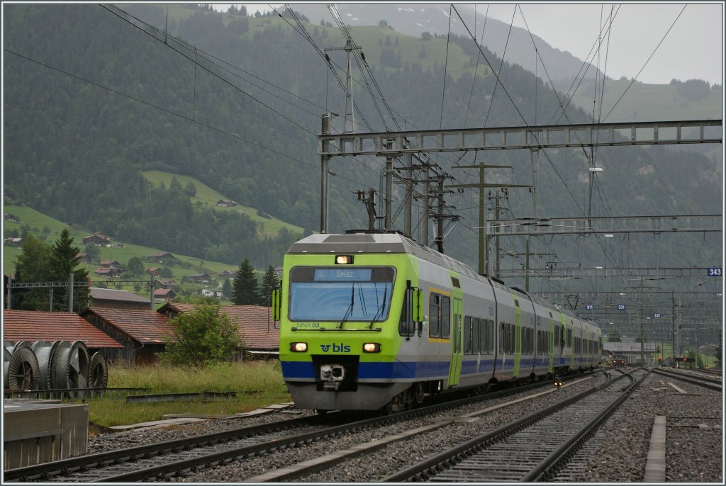 BLS  Nina  in Frutigen.
29. Juni 2013