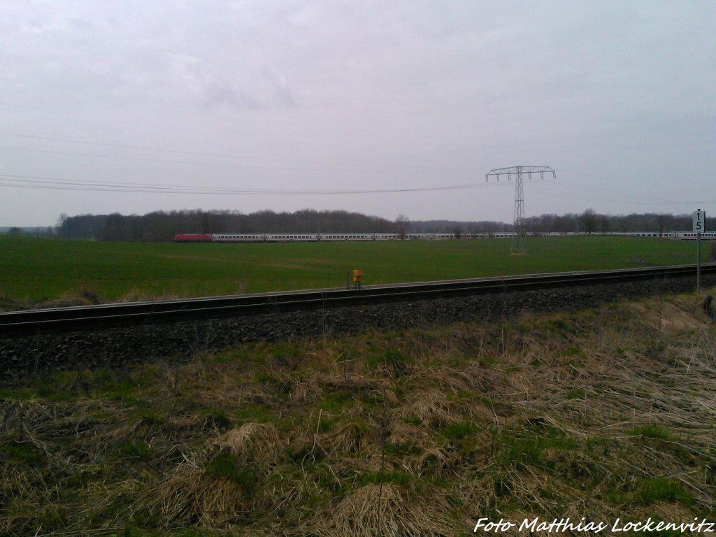 InterCity mit BR 101 kurz vor Bergen auf R�gen 23.4.13