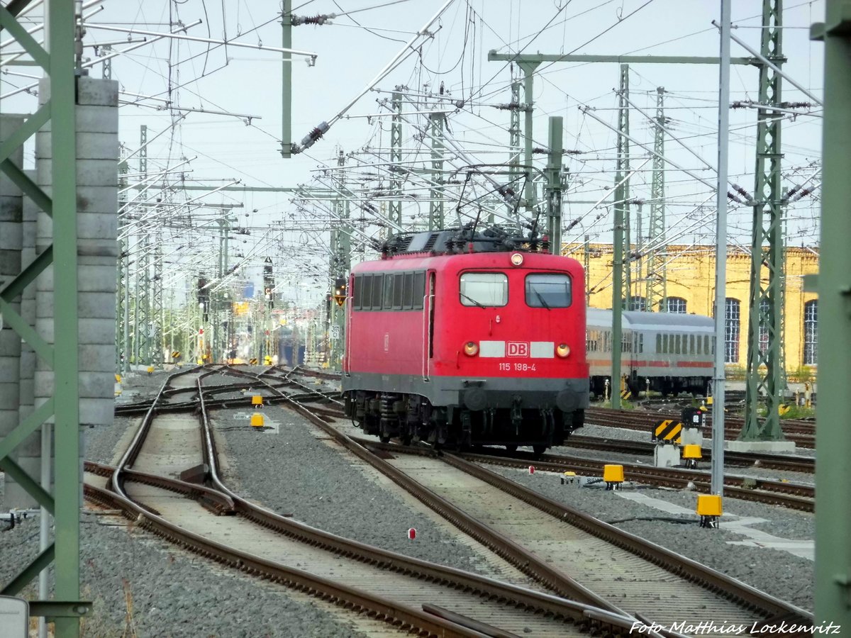 115 198-4 beim verl�sst den Leipziger Hbf am 26.7.16