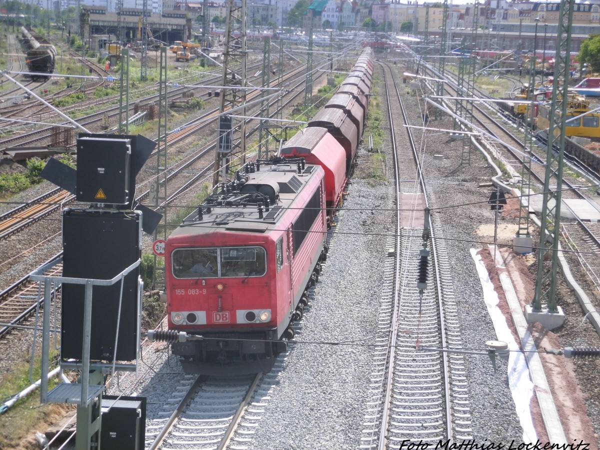 155 083 mit einem g�terzug unterwegs in Richtung Bitterfeld am 10.6.15
