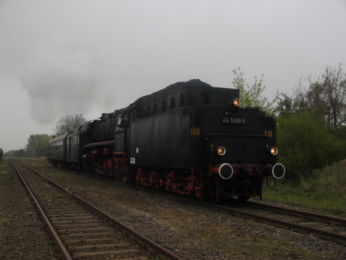 44 1486 trifft aus Sta�furt in Egeln ein am 6.5.17