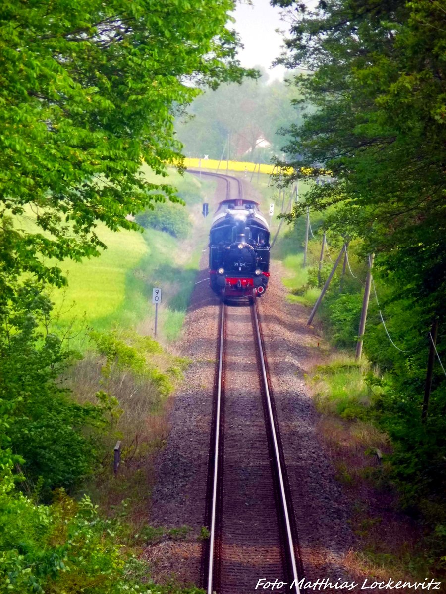 91 134 am Zugschluss unterwegs nach Bergen auf R�gen am 21.5.16