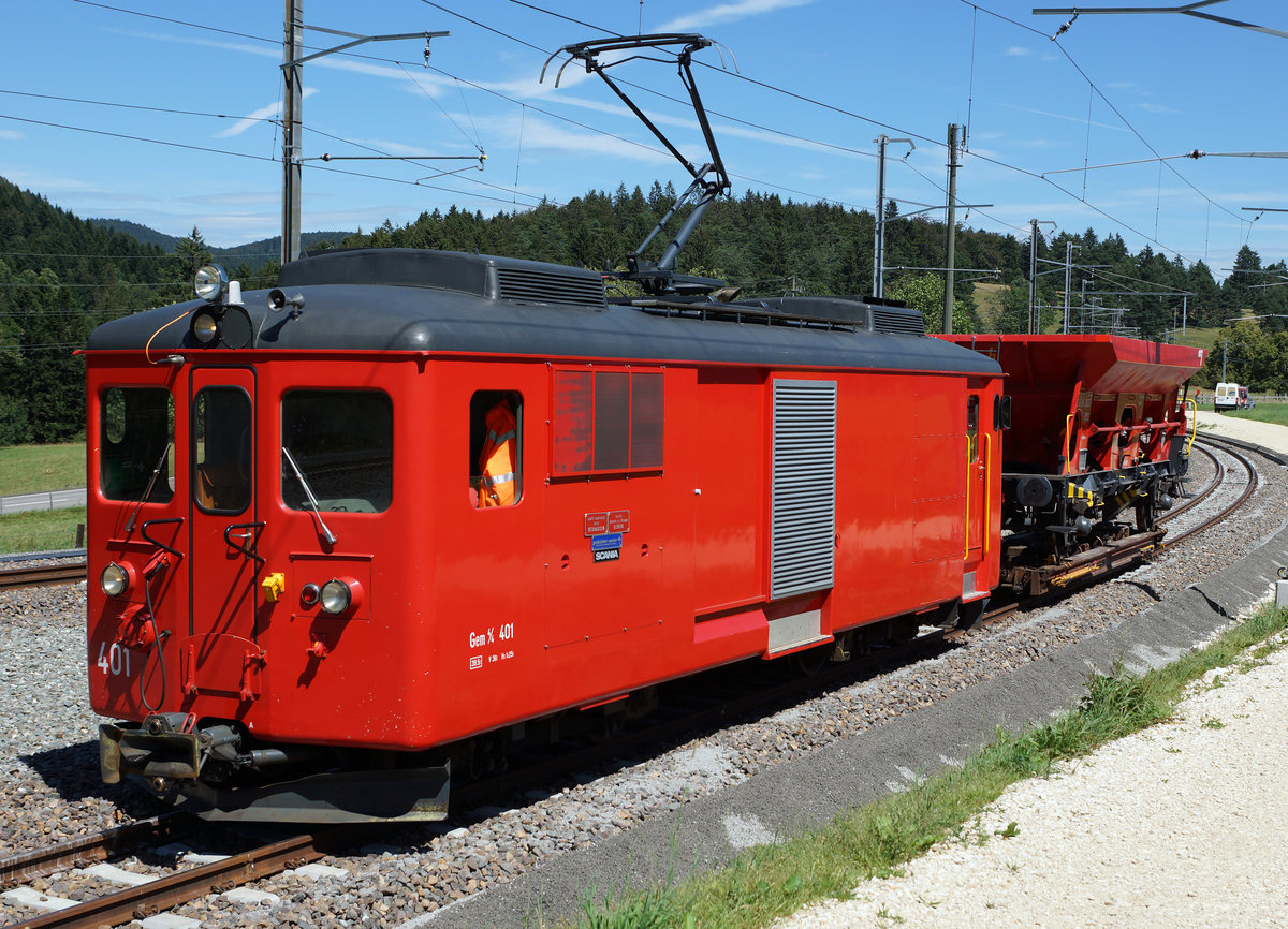 CJ: Schotterzug mit Gem 4/4 401 zwischen Tavannes und Tramelan am 3. August 2016.
Foto: Walter Ruetsch