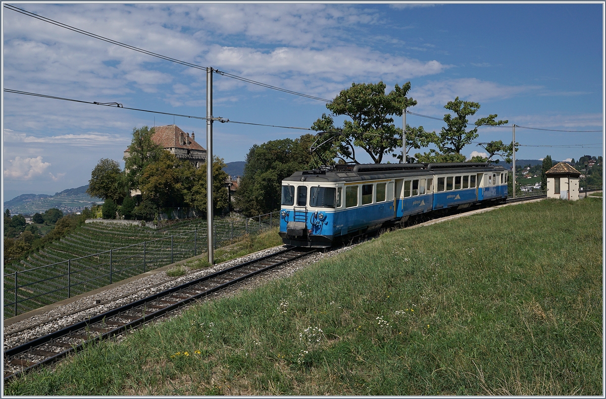 Der ABDe 8/8 4004 Fribourg in Châtelard VD.
22. Aug.2018 