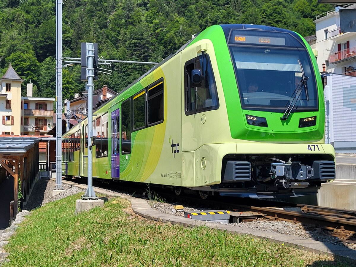 Der ASD ABe 4/8 471 beim Halt in Le Sépey.
27. Juli 2024