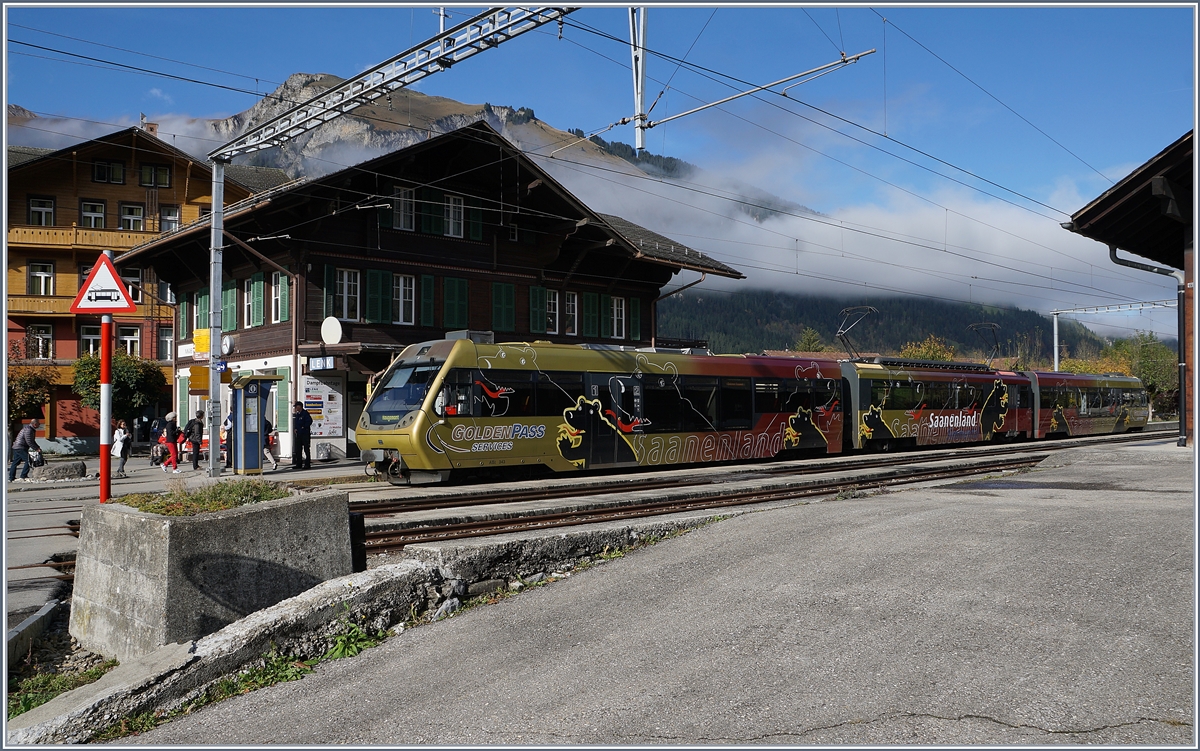 Der Lenkerpendel (ABt, Be 4/4 Bt) in der Lenk. 

10. Okt. 2019