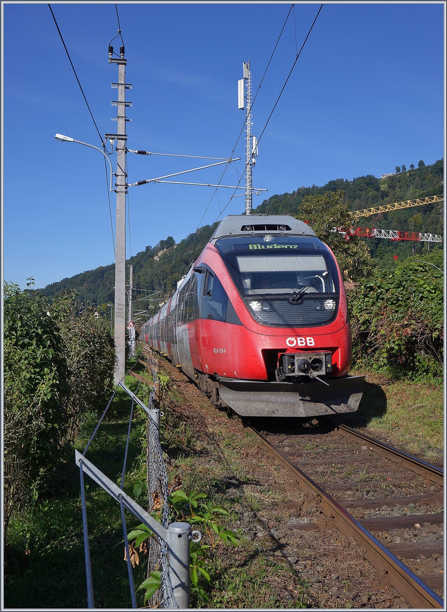 Der ÖBB ET 4024 019-4 nach Bludenz kurz vor Bregenz.

13. Sept. 2019