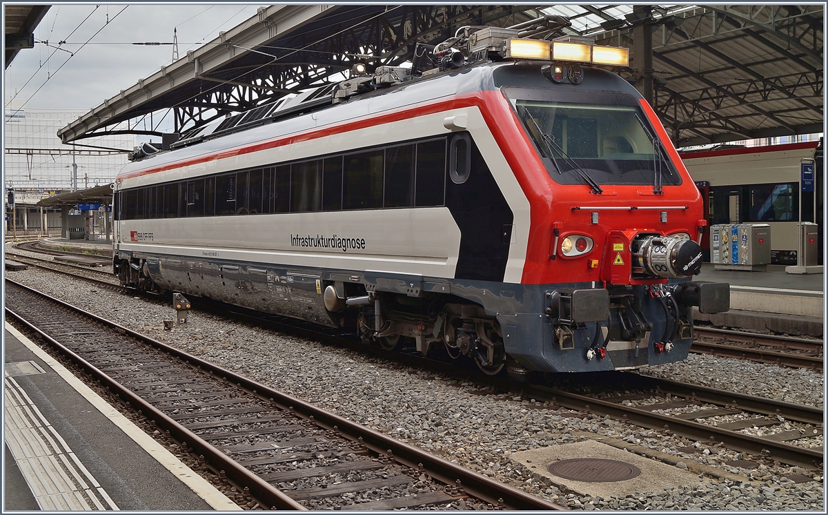 Der SBB Infrastrukturdiagnose XTmas 99 85 9 160-5 in Lausanne.

6. Sept. 2020