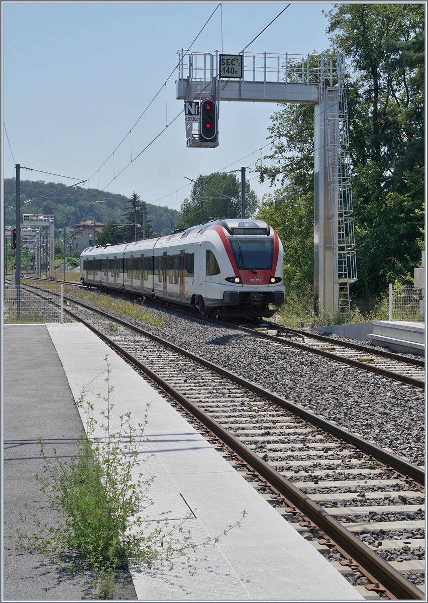 Der SBB RABe 522 221 erreicht das französische Delle. 

23. Juli 2019