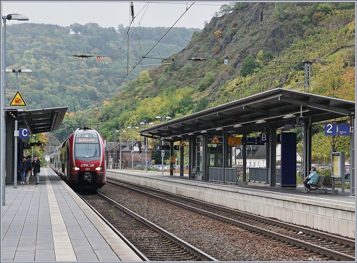 Ein CFL Kiss der Serie 2300 erreicht Cochem.
2. Okt. 2017