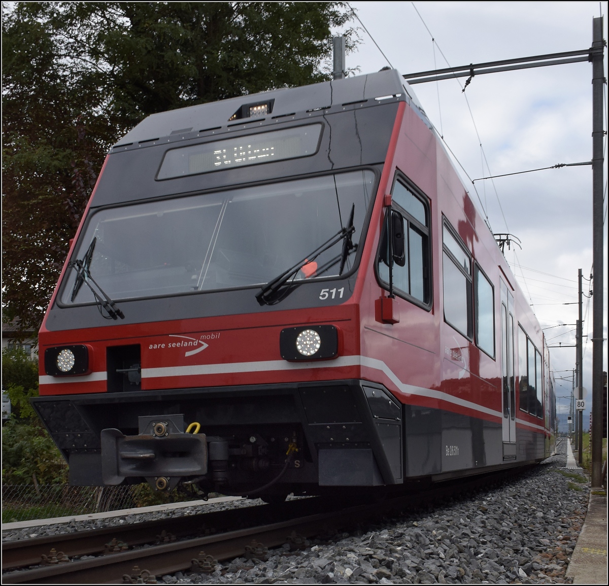 Fast neu sieht der GTW der ASm aus. Be 2/6 511 in St. Urban, Oktober 2020.