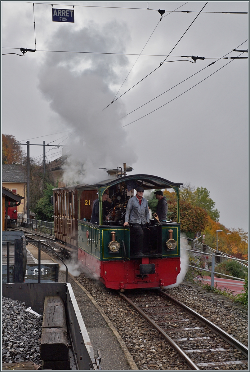  LA DER 2020 du Blonay-Chamby  / Saison Abschluss der Blonay-Chamby Bahn: Mit einem verstärkten Fahrplan und viel Dampf wird vor dem  Winterschlaf  nochmals viel Betrieb gemacht. Im Bild ein wahres Bijou welches mit der G 2/2 N° 4  Rimini  zwischen Chaulin und Chamby hin und her pendelt, um Museumsbesucher, die mit der MOB an- oder abreisen, Anschluss zu bieten. 

24. Okt. 2020