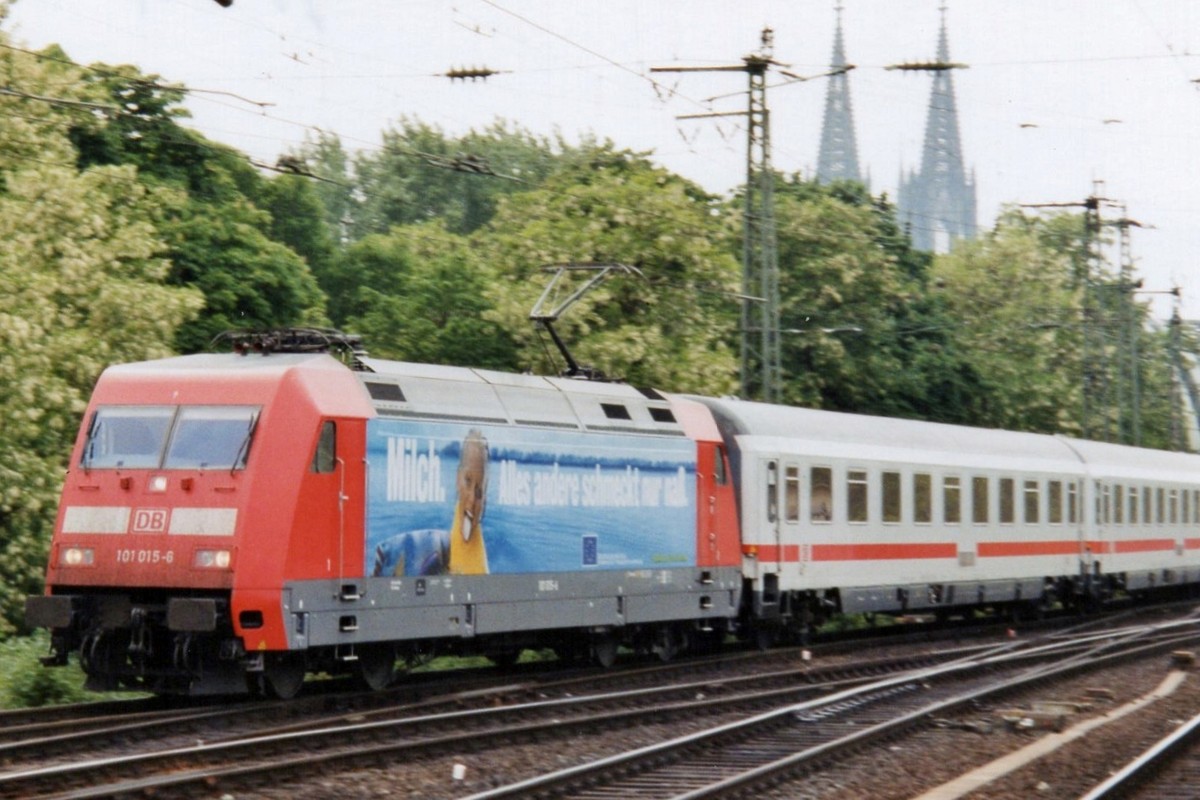 Milch und 101 015 sind am 13 April 2000 in K�ln-Deutz fotografiert geworden.