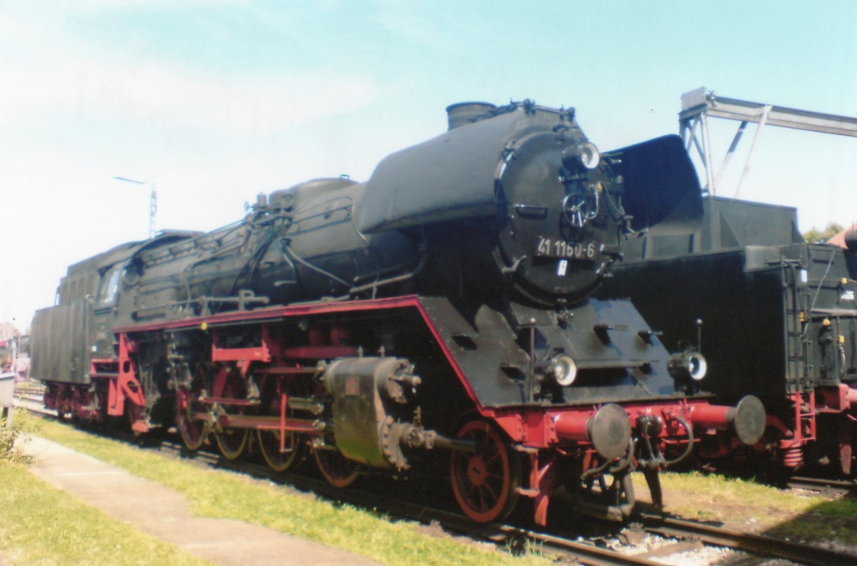 Mit der Handy wurde am 8 Juni 2009 ins BEM N�rdlingen 41 1150 fotografiert.
