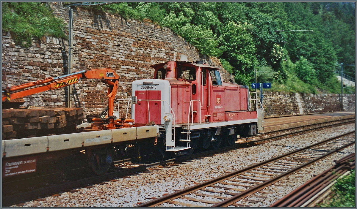 Ohne weitere Anschrift rangiert die 360 846-0 in Hohtenn.

Analog Bild vom Juni 1996 