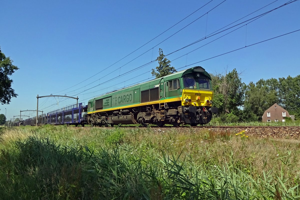 PB01 schleppt ein LGAG  durch Oisterwijk am 28 Juni 2019.