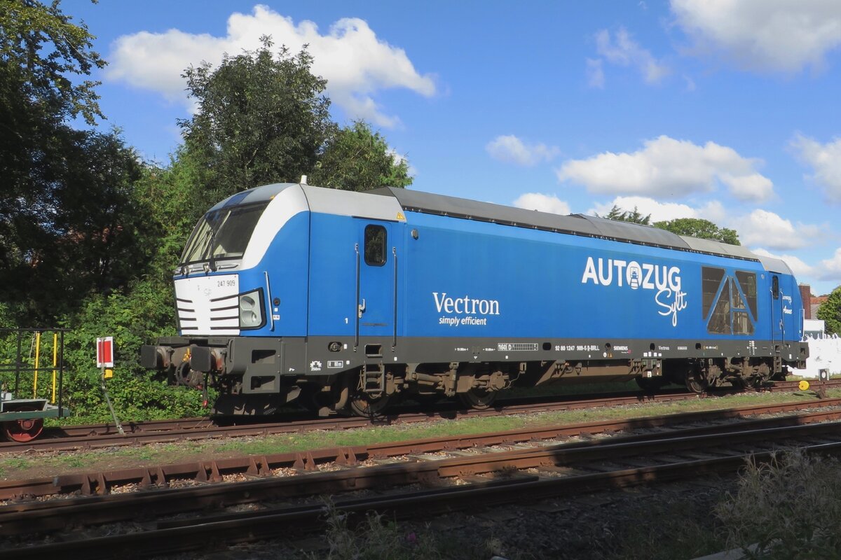 RDZ 247 909 steht abgestelt in Nieb�ll, 20 September 2022.