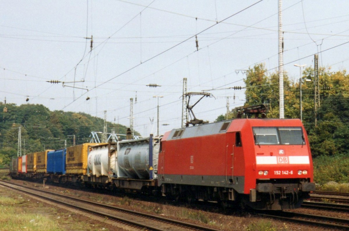 Scanbild von 152 142 in K�ln West am 21 Mai 2005.