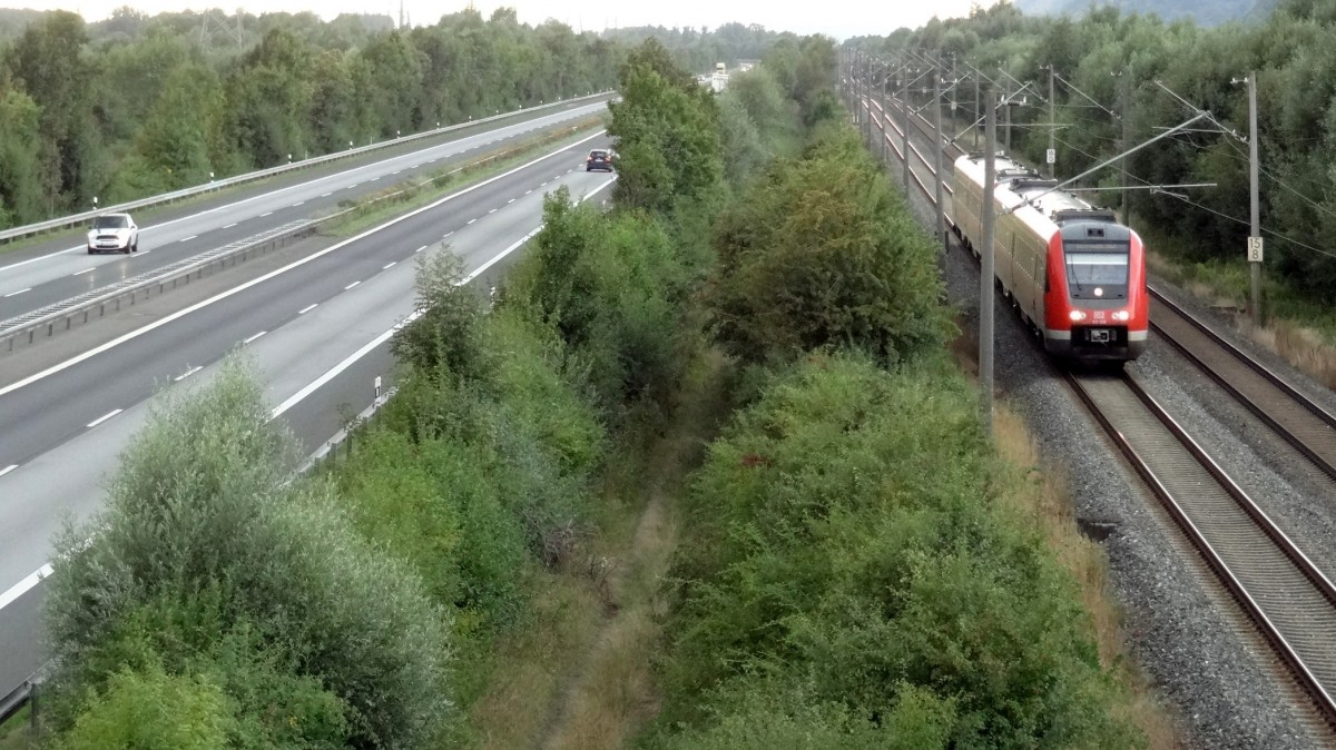Zwei 612er sind am 20.August 2013 gemeinsam �ber Bamberg, Lichtenfels, Kulmbach nach Neuenmarkt-Wirsberg unterwegs. Der vordere Zugteil f�hrt von dort weiter nach Bayreuth Hbf, der hintere nach Hof Hbf.