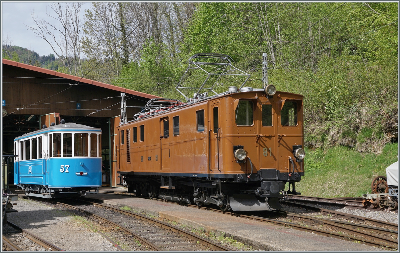 Die wunderschöne Berninabahn Ge 4/4 81 der Blonay Chamby Bahn hat einen Extrazug nach Chamby gebracht und kehrt nun als Lokzug zurück. 

5. Mai 2024