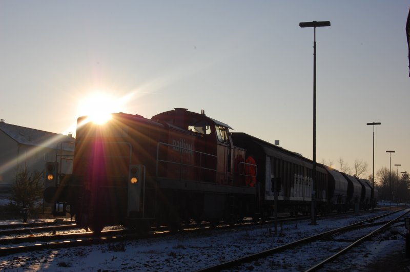 294 810 mit gro�en dritten Spitzenlicht am 09.01.2009 in Hirschau