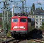 110 429-8 fhrt mit RE 10464 in den Dsseldorfer Hbf ein. Juli 2011