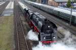 Am 22 September 2014 bereitet 01 0509 sich auf die R�ckfahrt nach Cottbus vor im Neuenmarkt-Wirsberg.