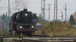 03 1010 unterwegs nach R�gen, hier am Srg in Stralsund am 7.11.15