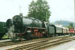 Mit ein Fotokohlezug, bestehend aus PKP-Wagen, verl�sst 44 661 Salzburg-Itzling am 31 Mai 2004.
