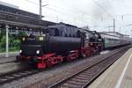 Sonderzug mit 52 1360 treft in Trier ein am 28 April 2018.