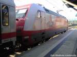 101 089-1 mit CEWE-Fotobuchwerbung von REWE am EuroCity 378 mit ziel Ostseebad Binz im Bahnhof Bergen auf R�gen am 8.5.13