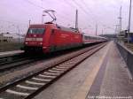 101 059-4 mit InterCity im Bahnhof Bergen auf R�gen am 11.5.13