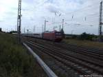 101 033-9 als Sclusslicht am IC 2287 bei der Ausfahrt aus Bergen auf R�gen am 10.8.13