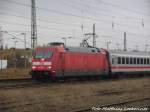 101 096 fuhr mit dem Intercity auf Gleis 5 in Bergen auf R�gen nahc Ostseebad binz durch am 7.11.15