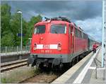 Die DB 115 293-3 ist mit ihrem CNL/NZ von Hagen/München/Zürich in Binz eingetroffen.

26. Mai 2006