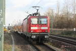143 957 verl�sst den Bahnhof Halle-Silberh�he in Richtung Halle/Saale Hbf am 13.1.21
