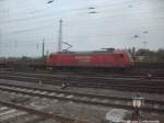 BR 145 mit einem G�terzug in Halle (Saale) Hbf am 14.9.14