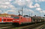 DB 152 104 treft am 22 Mai 2010 in W�rzbrug Hbf ein.