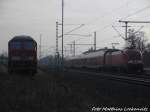 Ausgeschlachtete 232 229 und 182 023 im Bahnhof Delitzsch unt Bf am 15.12.15