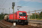 187 186 mit einen G�terzug bei der durchfahrt im Bahnhof Wei�enfels am 6.7.19