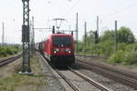 187 115 durchf�hrt mit einen G�terzug den Bahnhof Northeim(Han) am 8.5.20